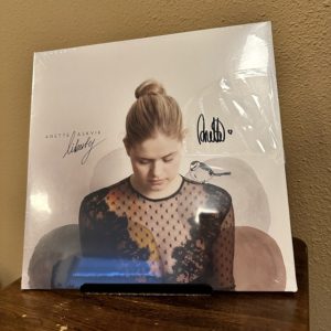 Anette Askvik - Liberty (gesigneerd) | A Tube High Fidelity