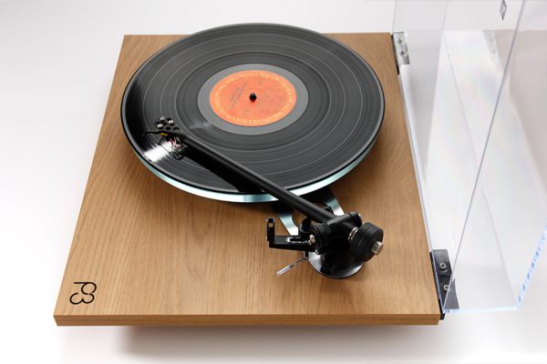 REGA PLANAR 3 Light Oak